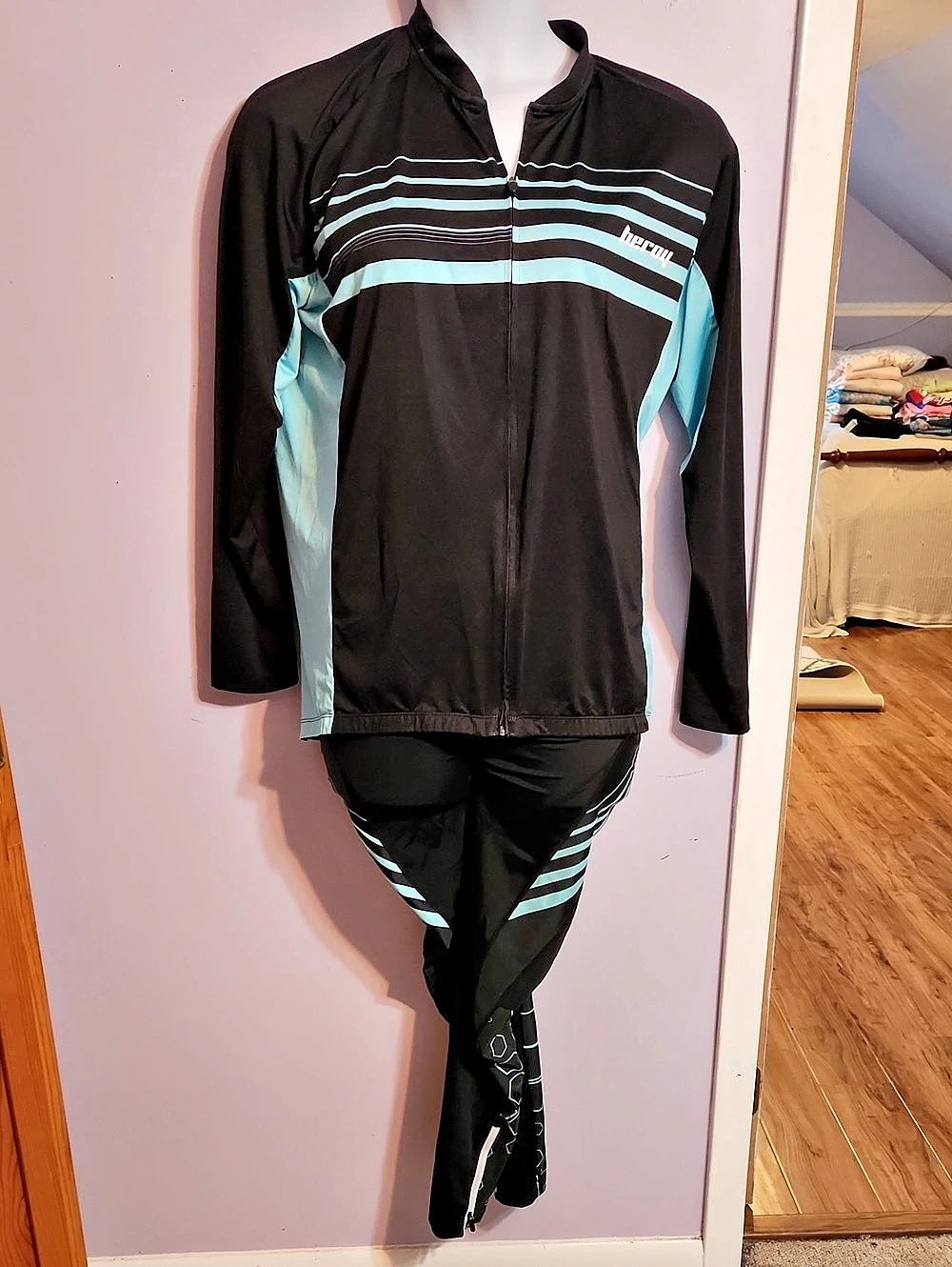 beroy Cycling Jersey & Padded Pants 3XL Like New